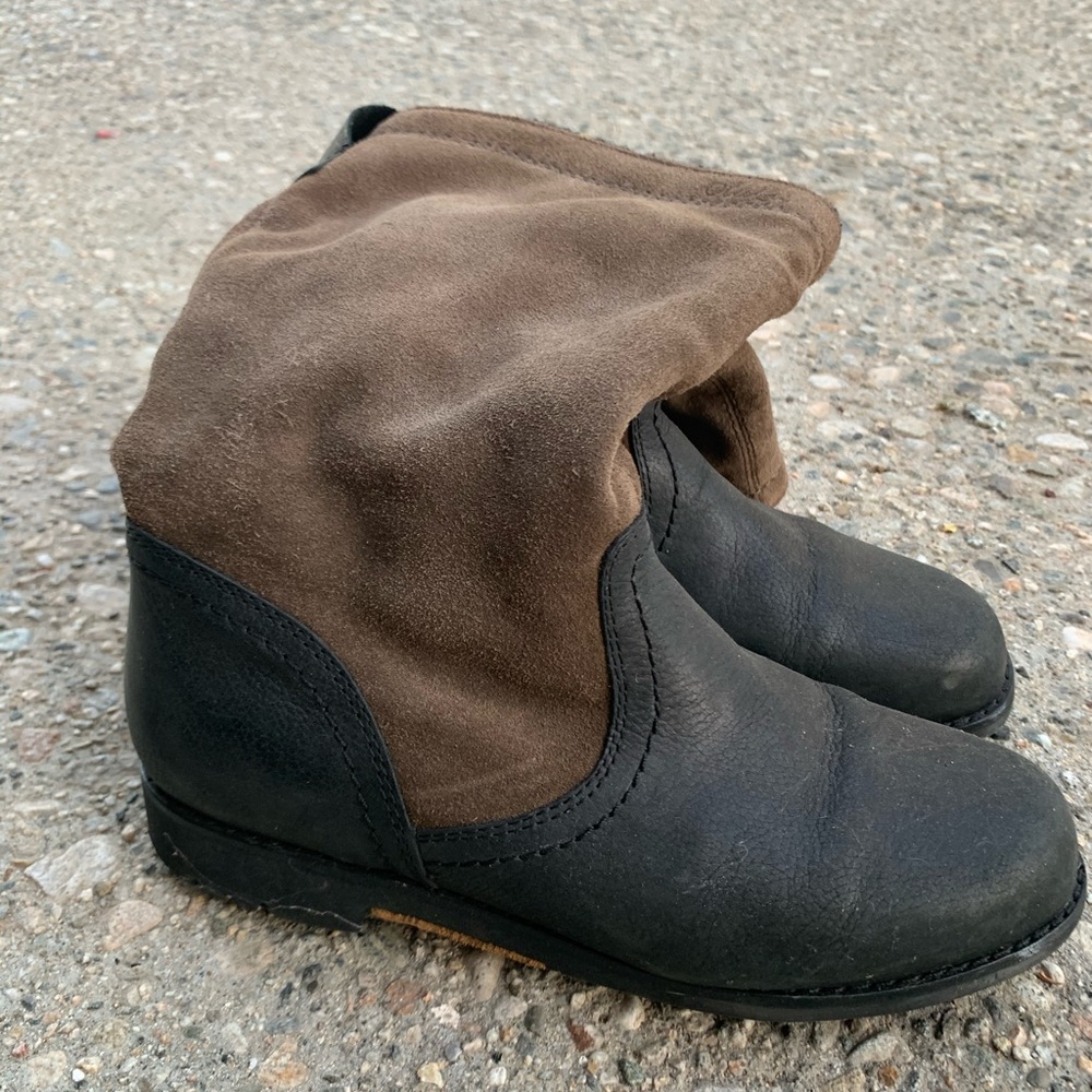 Olukai flat boots